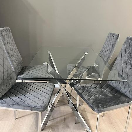 Staywell For 4 In The City I Parking I Wifi I Netflix Paderborn Ngoại thất bức ảnh
